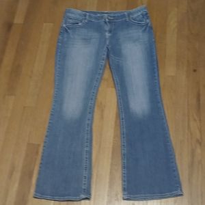 MAURICES ORIGINAL BOOT CUT JEANS 13/14 LONG
